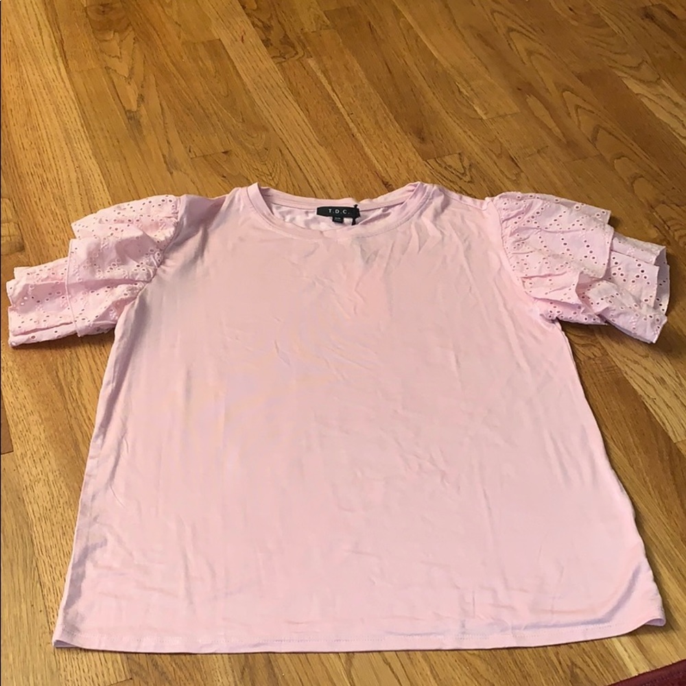 Size medium blush T. D. C. Puffy sleeve top